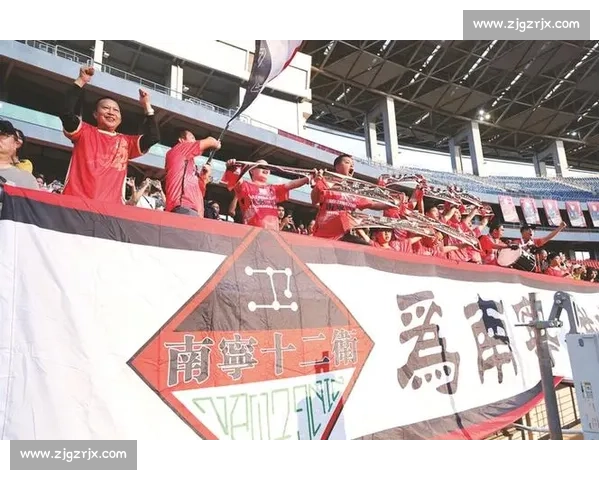 广西恒宸加冕中乙冠军！书写八桂足球新史诗